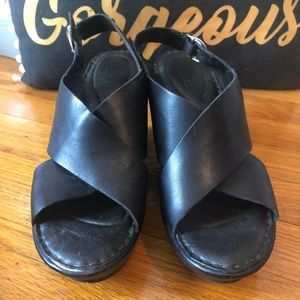 Sexy Born black faux leather platform sandal